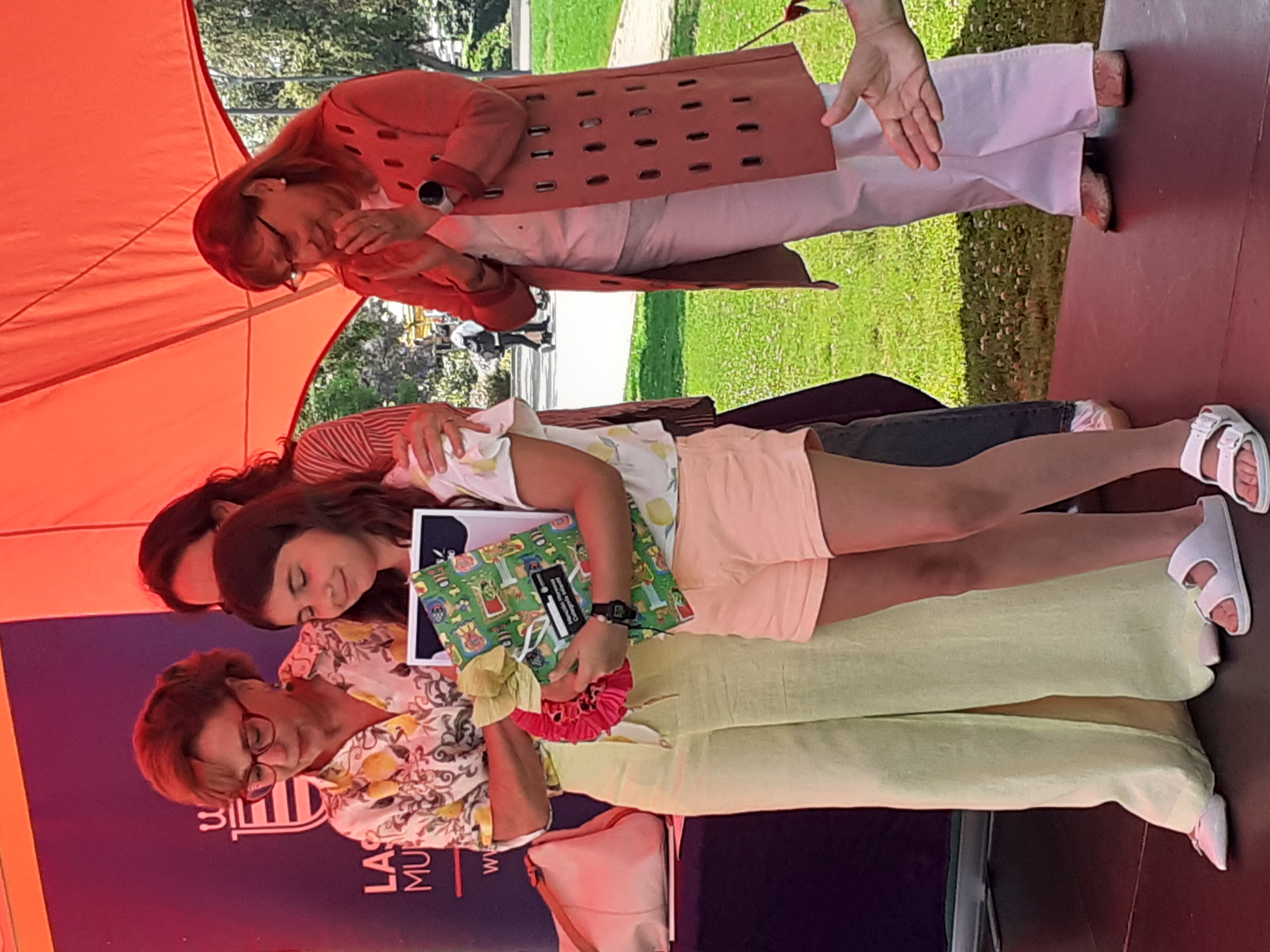 Imagen de Actividad y Premiación del Primer Concurso Literario 